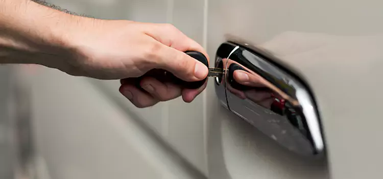 Why Choose Our Auto Locksmith Team in Moorpark, CA?